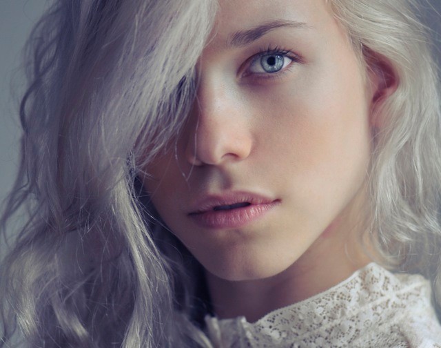 Sarah — Model & Hostess in Paris photo 14