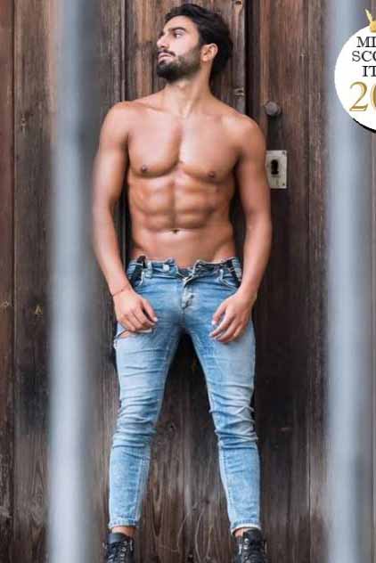 Vincenzo — Model & Host in Napoli photo 1