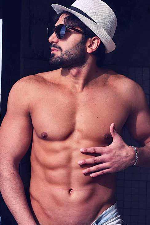 Vincenzo — Model & Host in Napoli photo 2