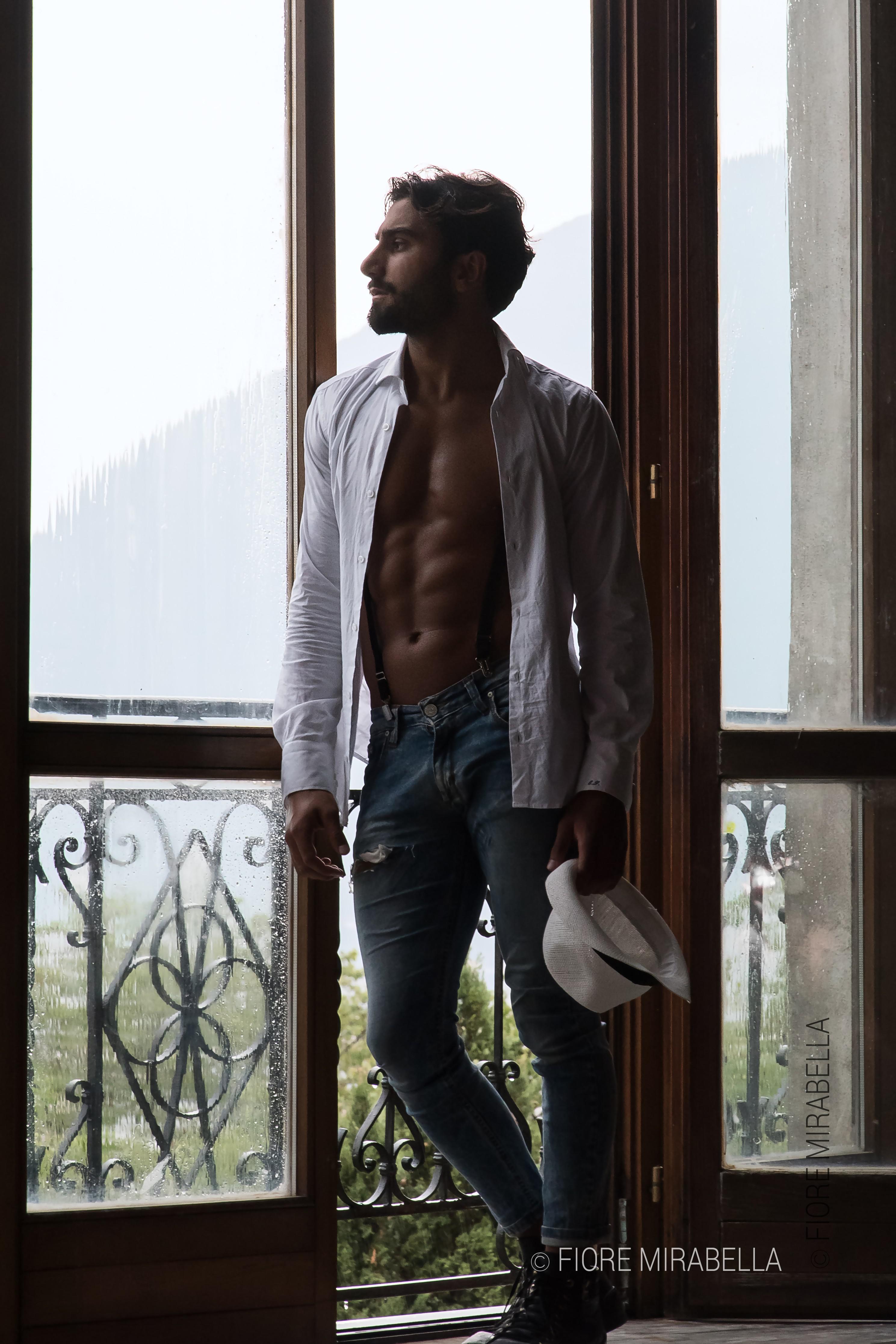 Vincenzo — Model & Host in Napoli photo 9