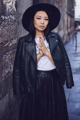 Malika — Model & Hostess in Paris photo 12