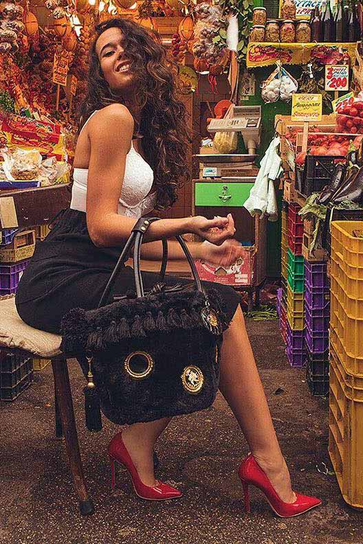 Chiara — Model & Hostess in Benevento photo 14
