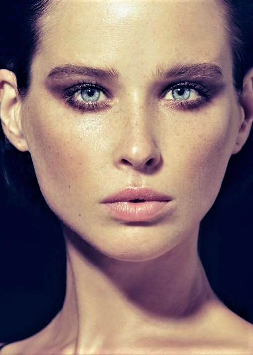 Chloe — Model & Hostess in Paris photo 14