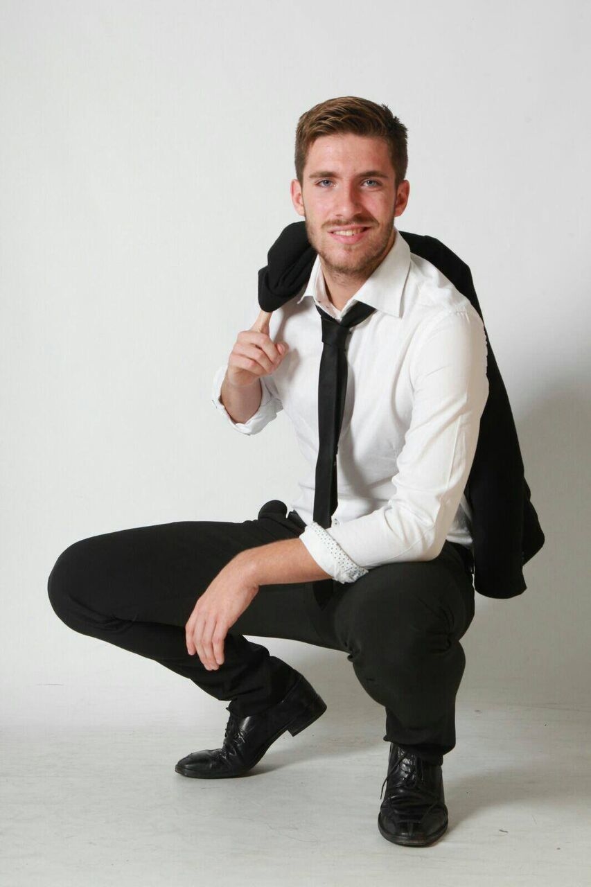 Lorenzo — Model & Host in Genova photo 3