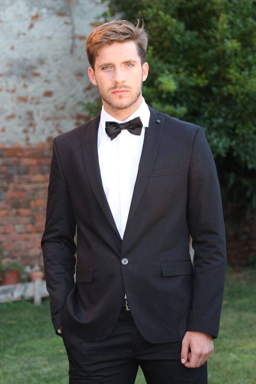 Lorenzo — Model & Host in Genova photo 5
