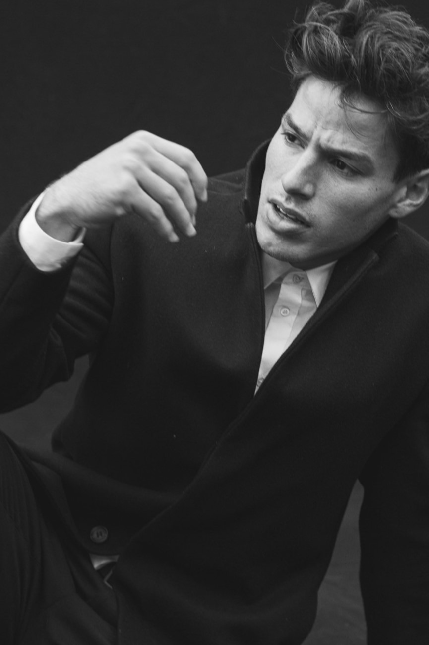 Alex — Model & Host in Paris photo 12