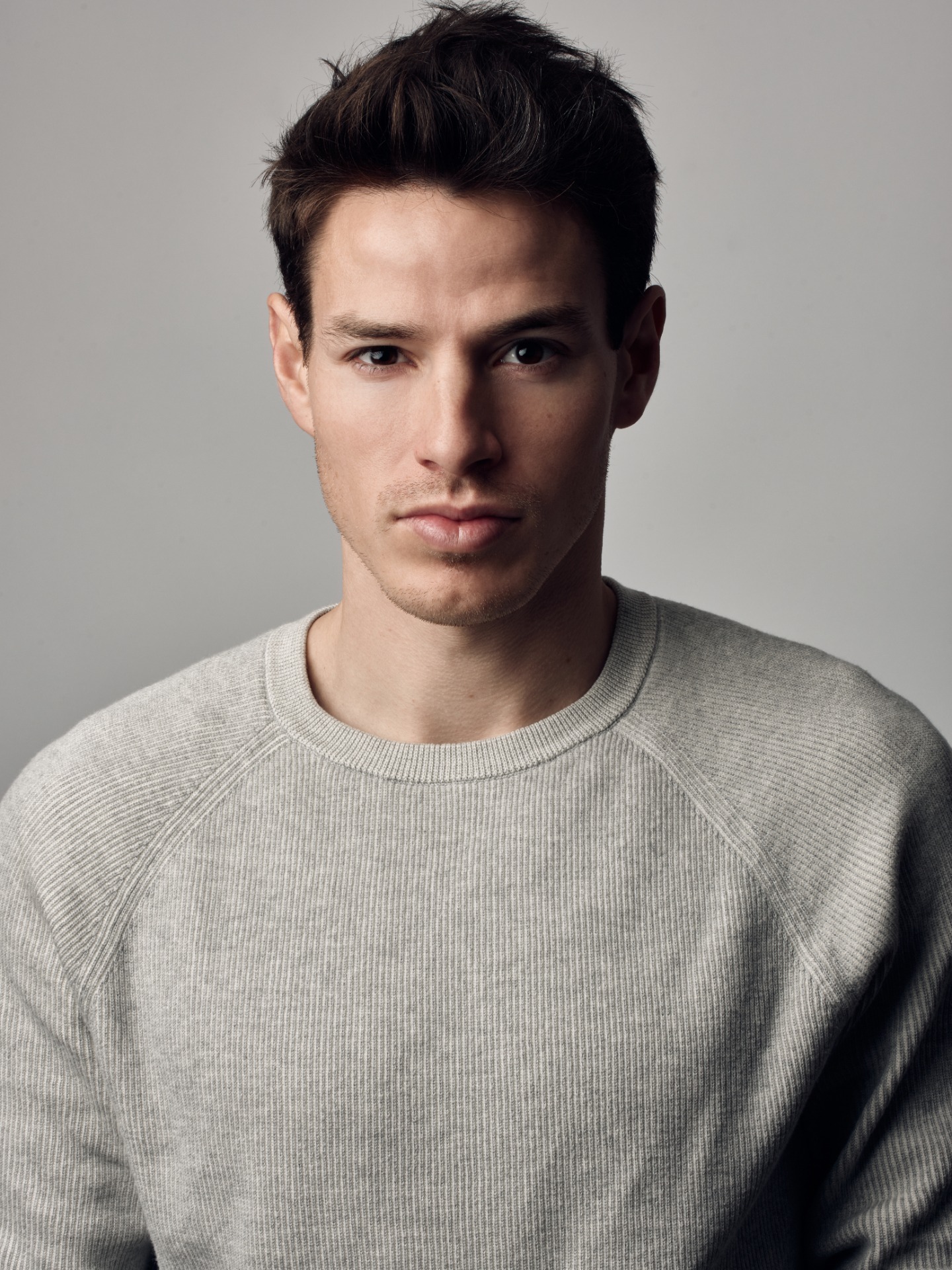 Alex — Model & Host in Paris photo 2
