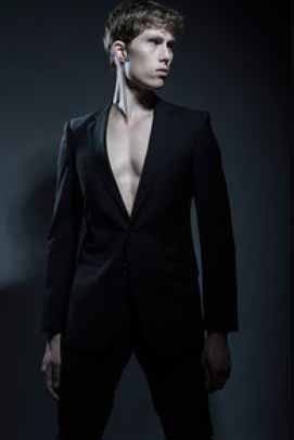 Gael — Model & Host in Paris photo 13