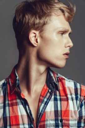 Gael — Model & Host in Paris photo 17