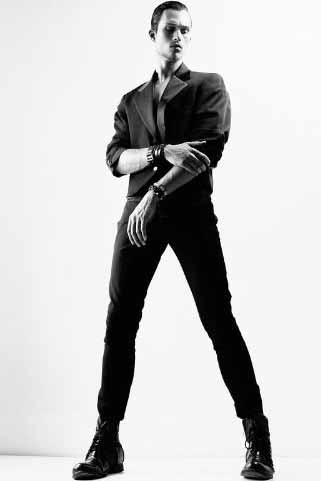 Gael — Model & Host in Paris photo 5