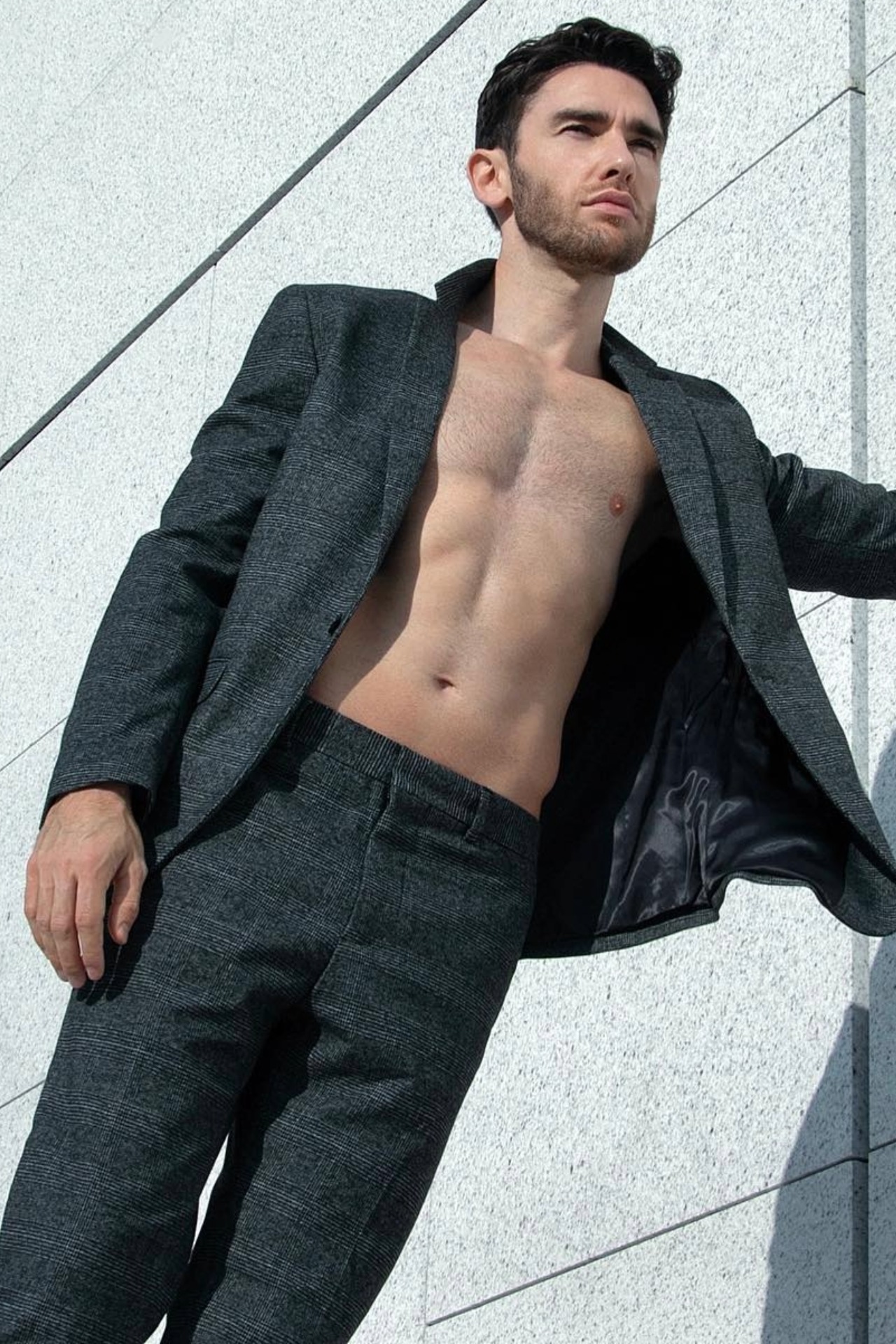 Romain — Model & Host in Nice photo 13