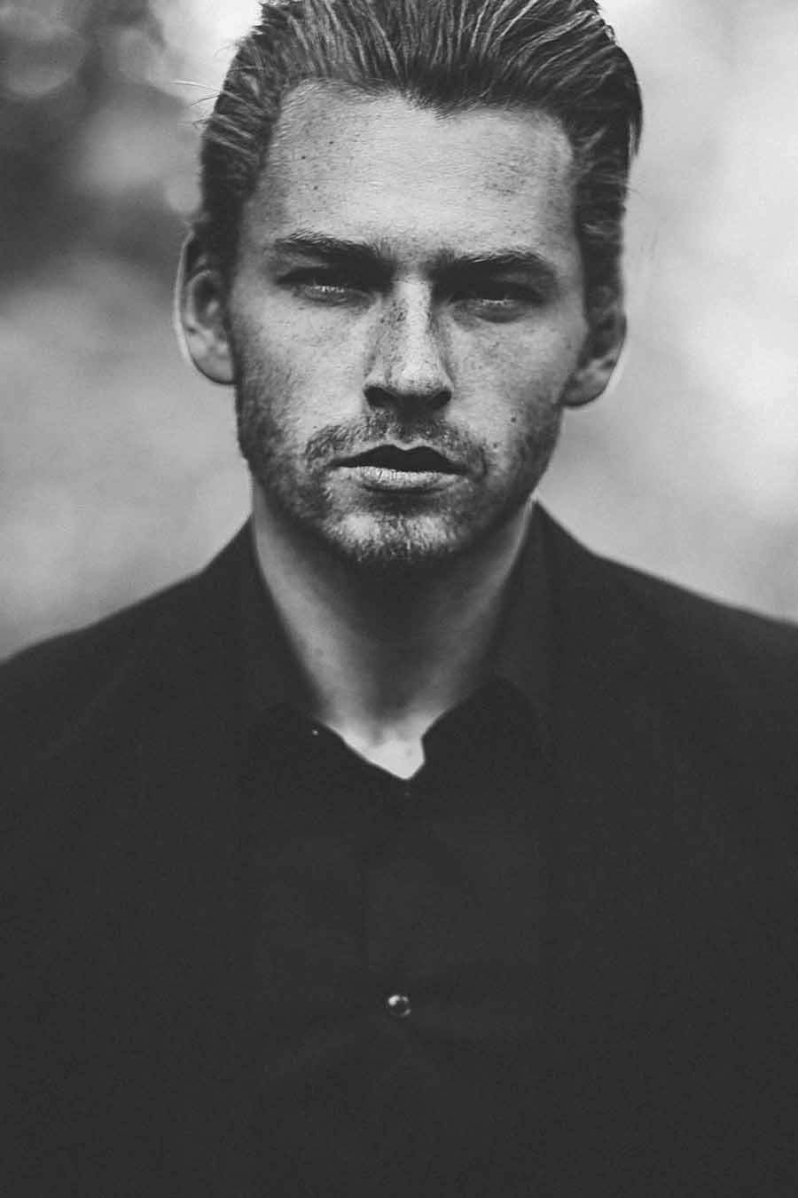 Roman — Model & Host in Paris photo 4