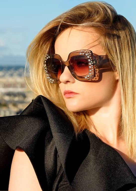 Manon — Model & Hostess in Paris photo 13