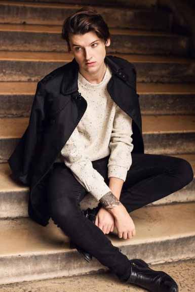 Nicolas — Model & Host in Paris photo 6