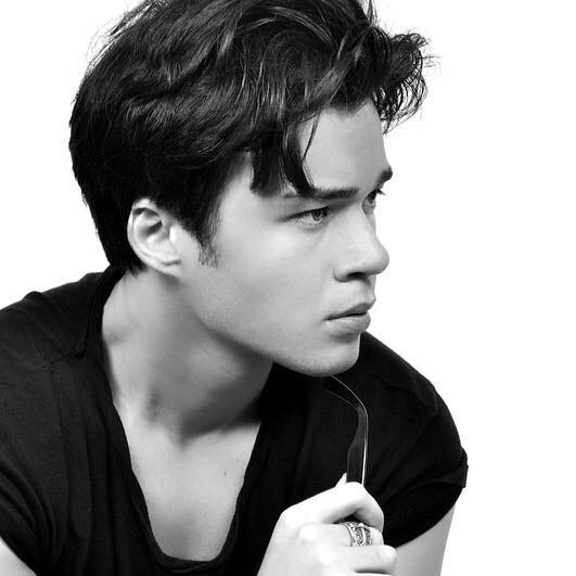 Michael — Model & Host in Paris photo 2