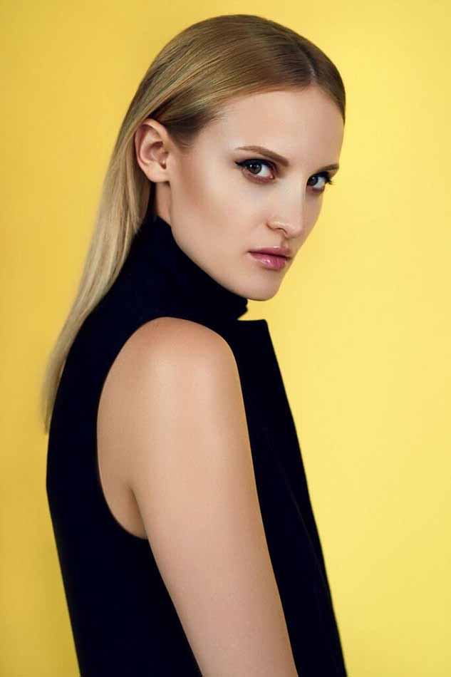 Alina — Model & Hostess in New York photo 2