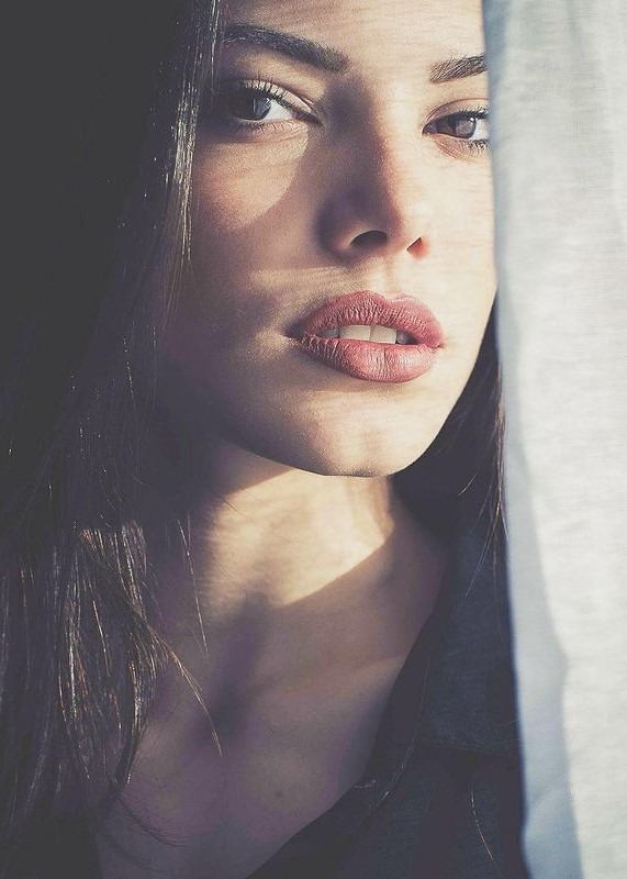 Shanon photo 5 | Eye On Model