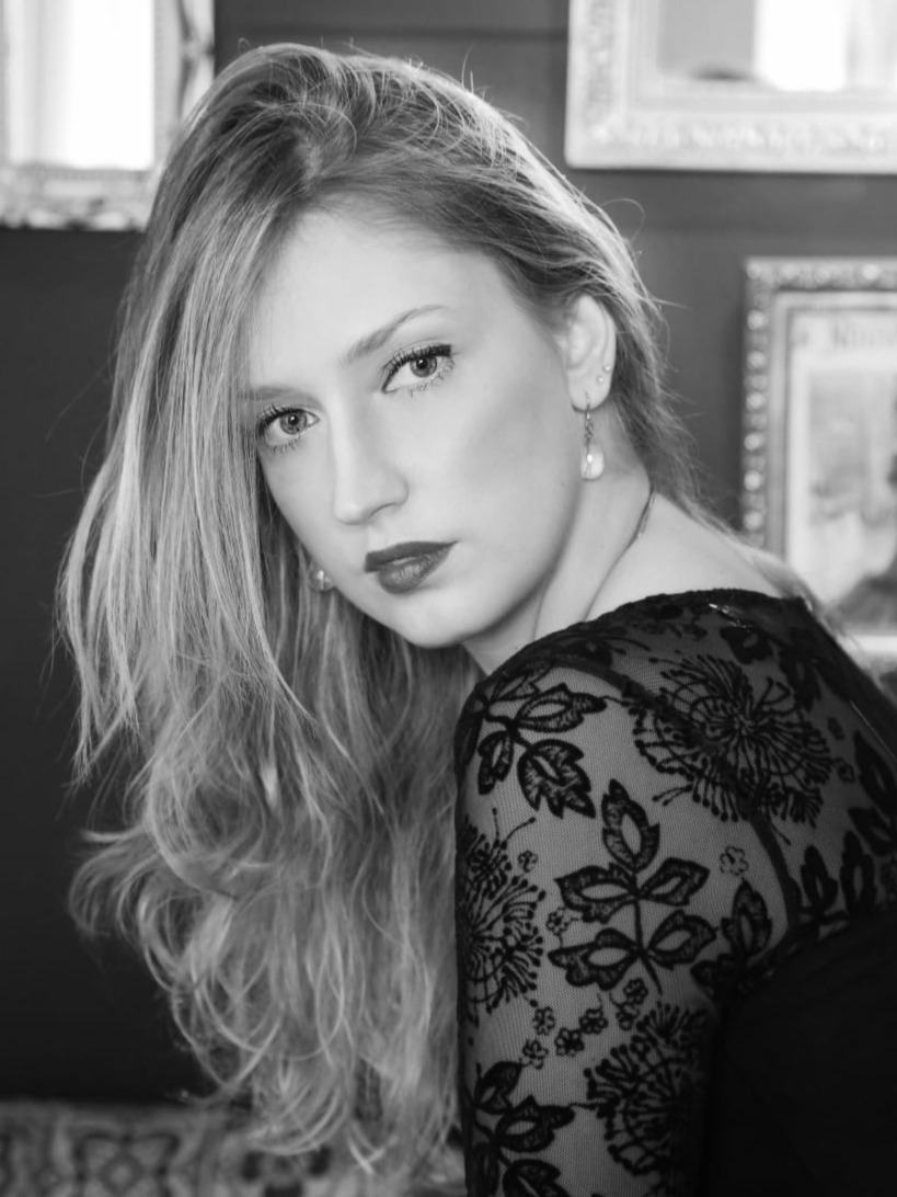 Stephanie — Model & Hostess in Bologna photo 8