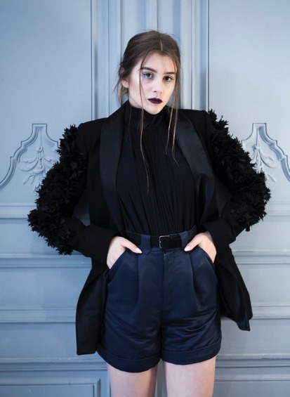Valerie — Model & Hostess in Paris photo 4