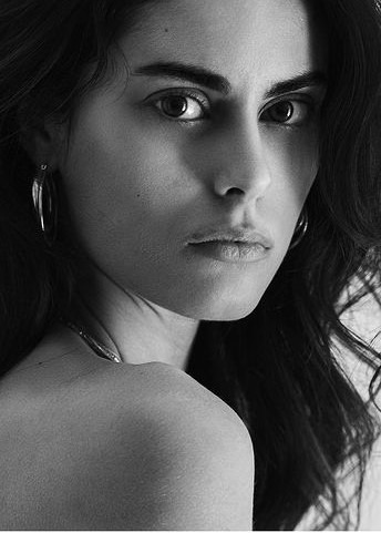 Oph&eacute;lie — Model & Hostess in Paris photo 18