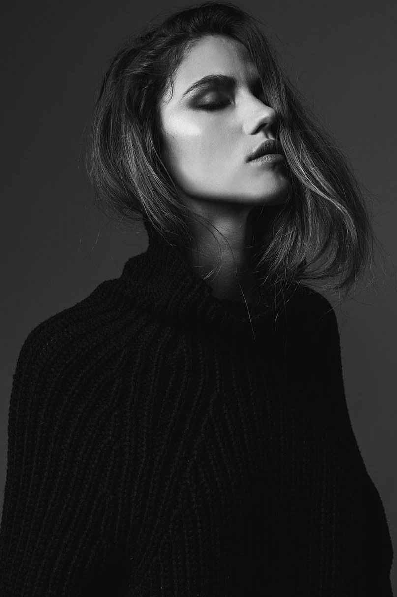 Mathilde — Model & Hostess in Paris photo 19