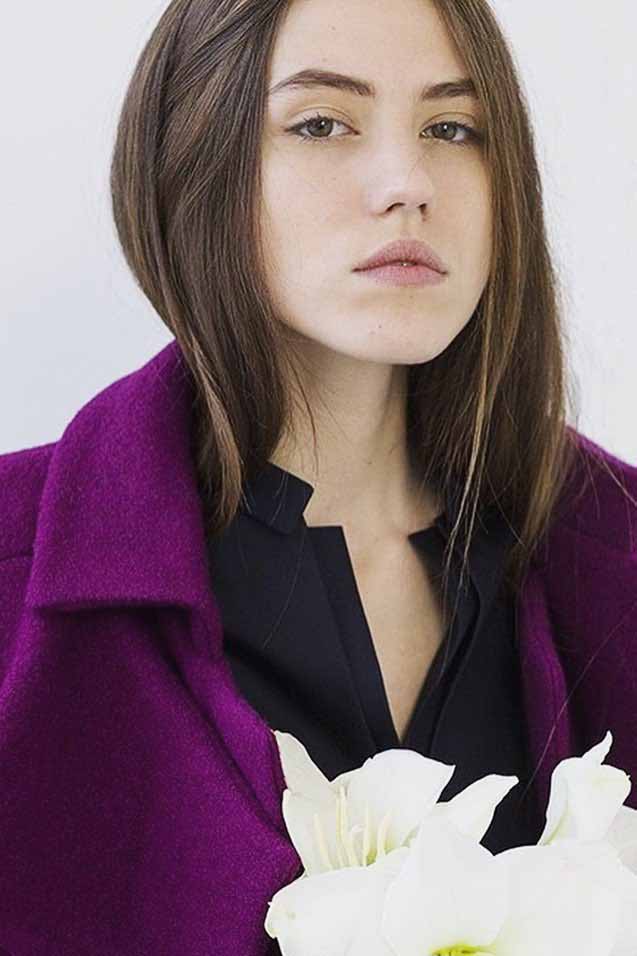 Mathilde — Model & Hostess in Paris photo 20