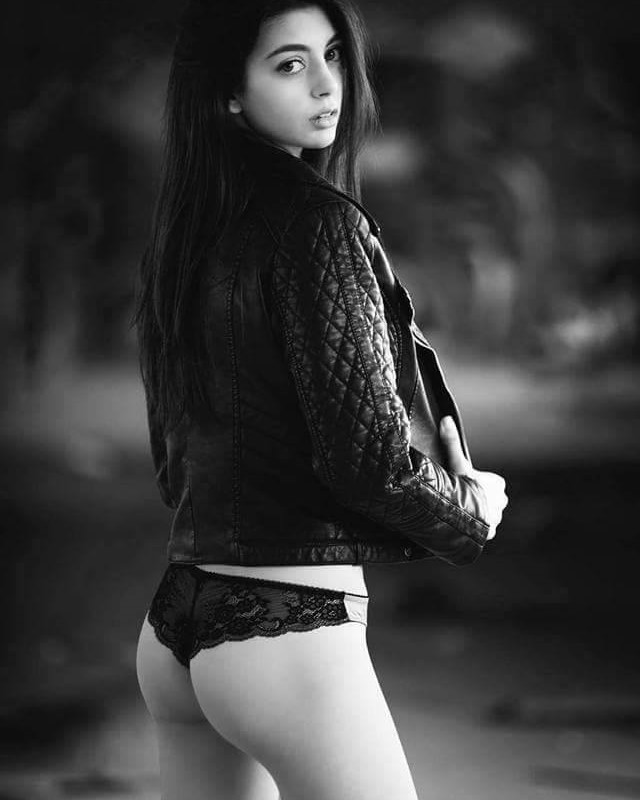 Hilary — Model & Hostess in Milano photo 10