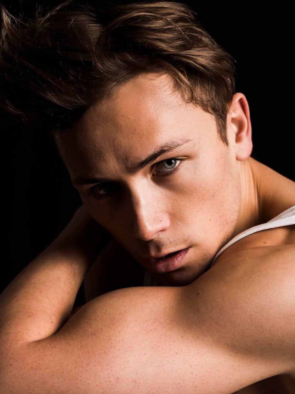 Matthew — Model & Host in London photo 5