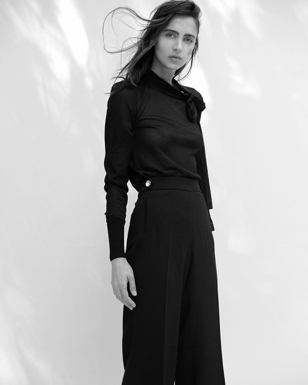 Lais — Model & Hostess in Marseille photo 11