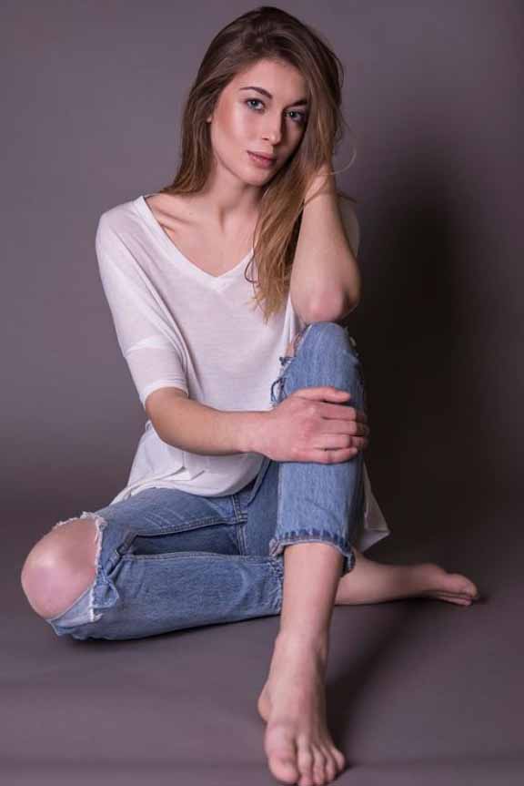 Lucie — Model & Hostess in Les Lilas photo 15