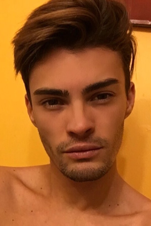 Nicolas — Model & Host in Rh&ocirc;ne photo 4