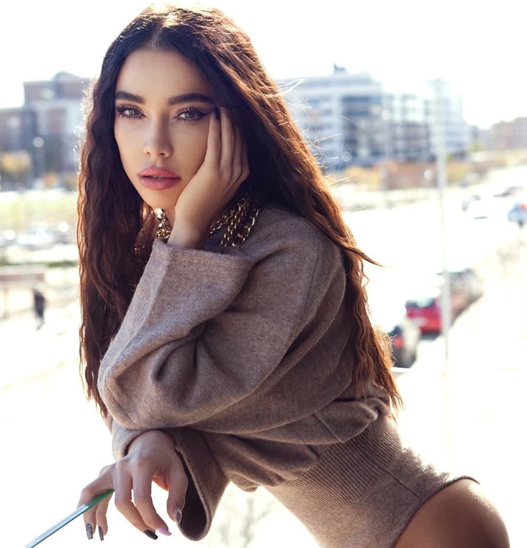 Andrada — Model & Hostess in Madrid photo 19