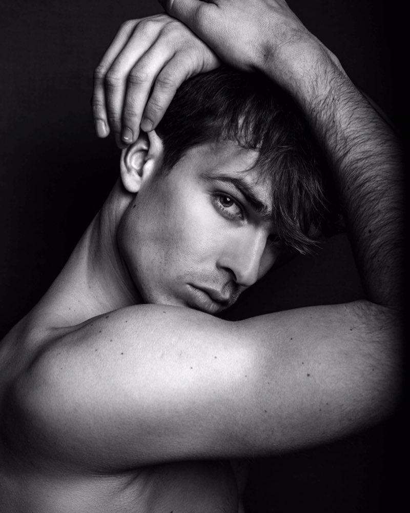 Perez — Model & Host in Lorient photo 7