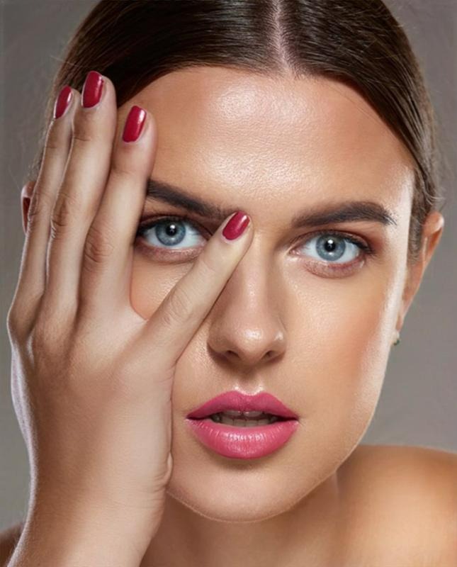 Vaida — Model & Hostess in Greater London photo 1