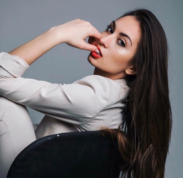 Ina — Model & Hostess in London photo 12