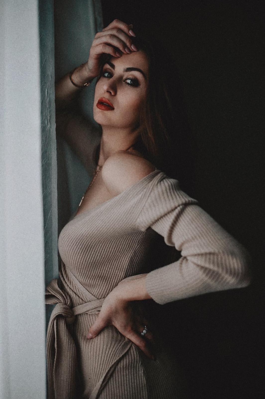 Ina — Model & Hostess in London photo 14