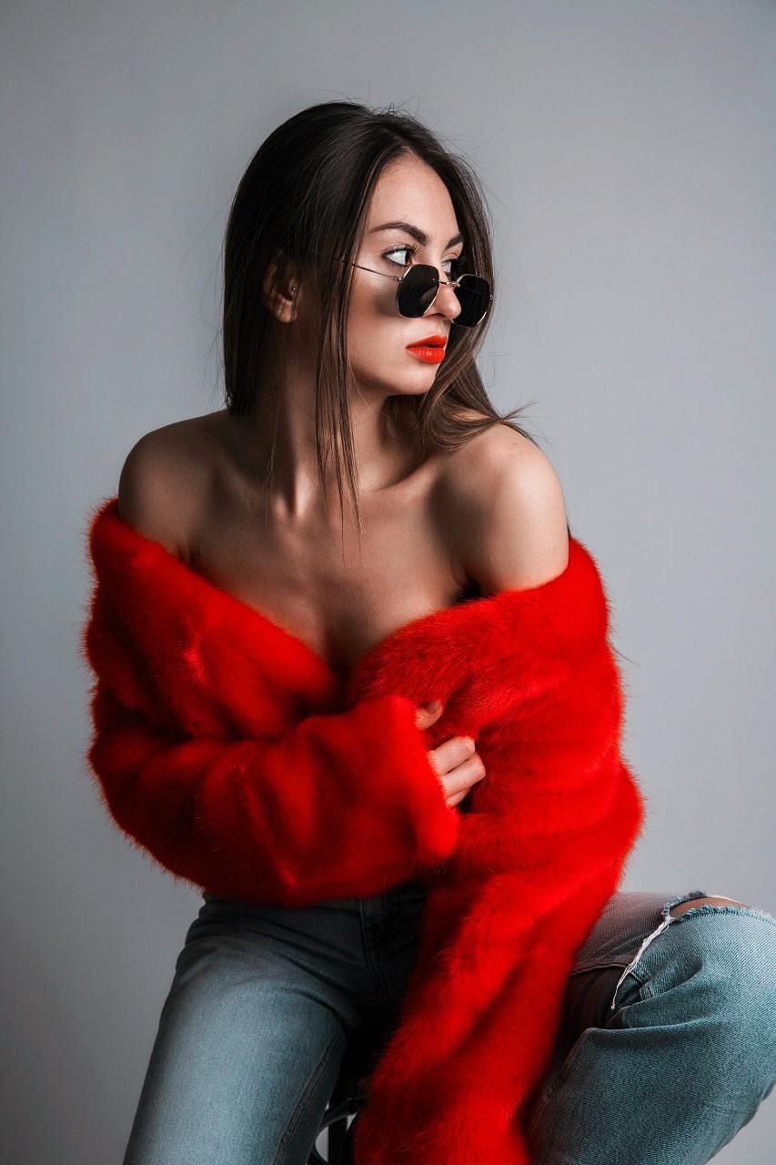 Ina — Model & Hostess in London photo 6