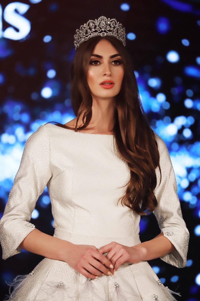 Ina — Model & Hostess in London photo 31