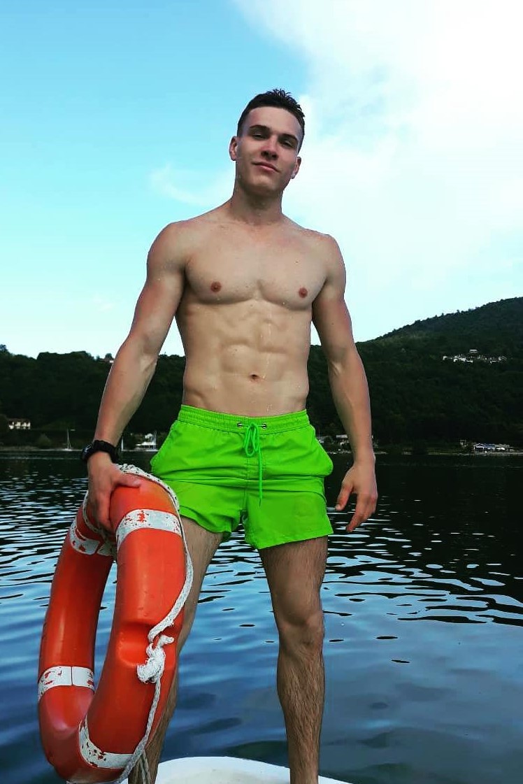Corneliu — Model & Host in Torino photo 2