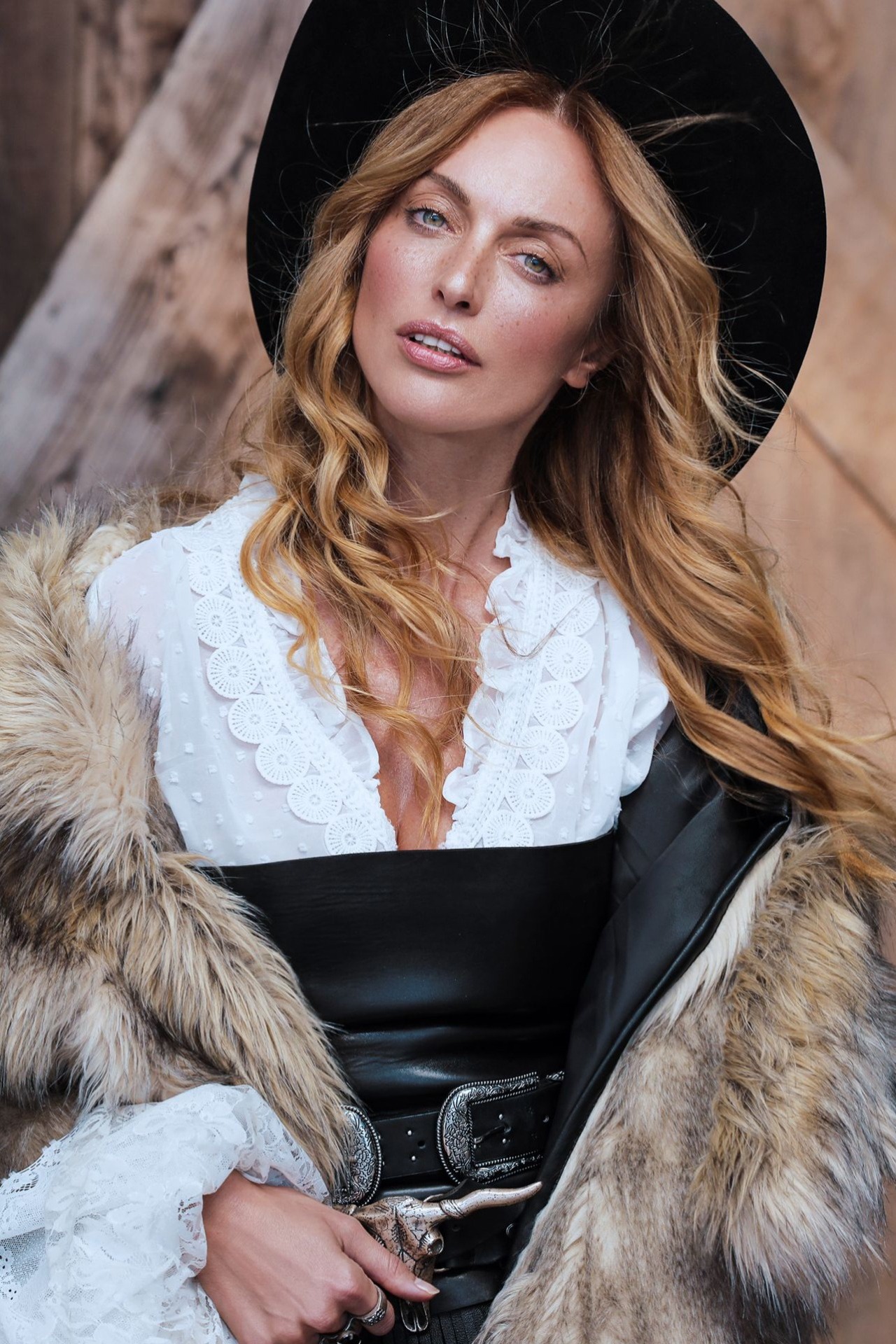 Antonella — Model & Hostess in Milano photo 11