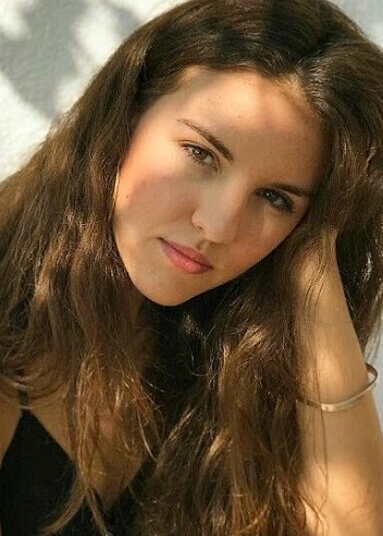 Farn&eacute;s — Model & Hostess in Barcelona photo 1