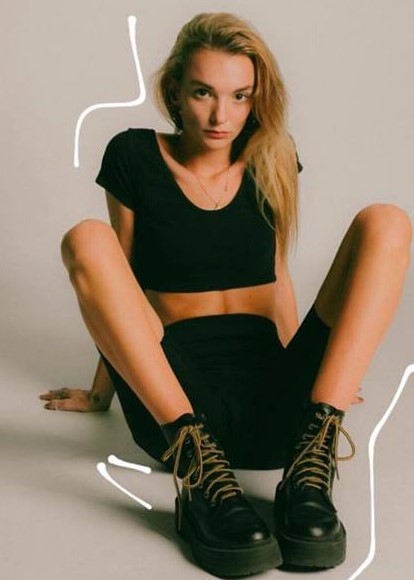Hanna — Model & Hostess in Barcelona photo 1