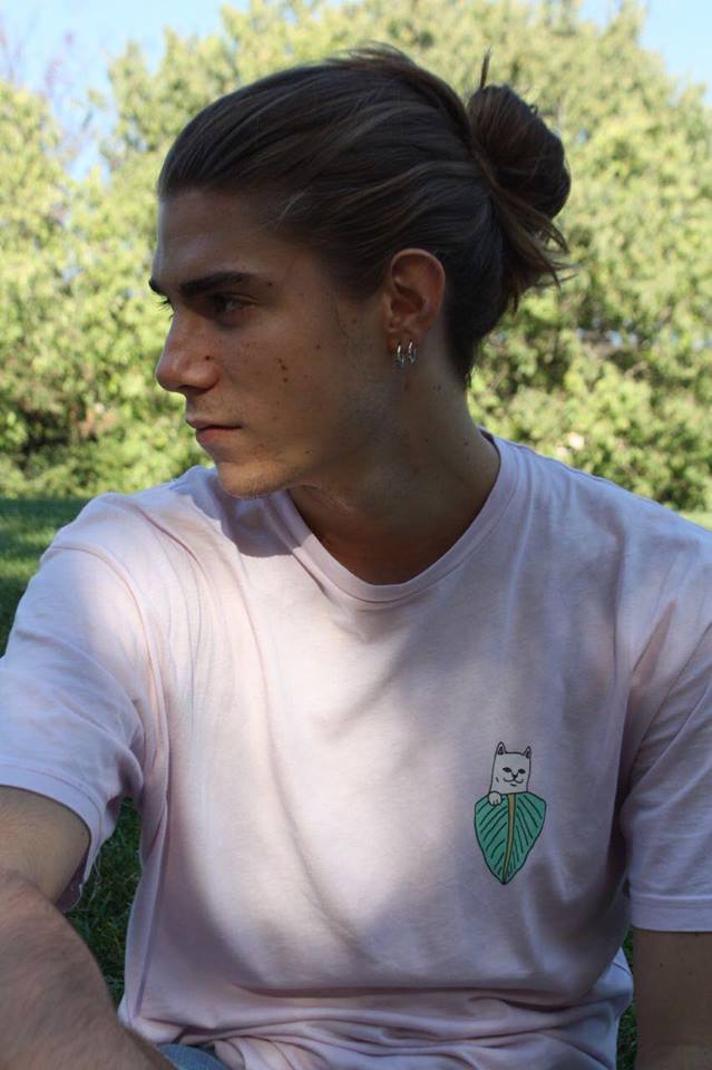 Salvador — Model & Host in Barcelona photo 1