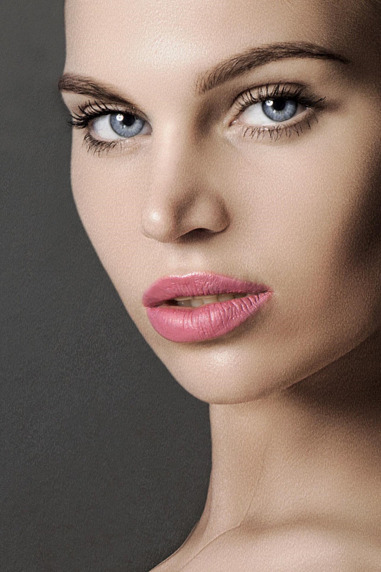 Anastasiia — Model & Hostess in СПБ photo 4