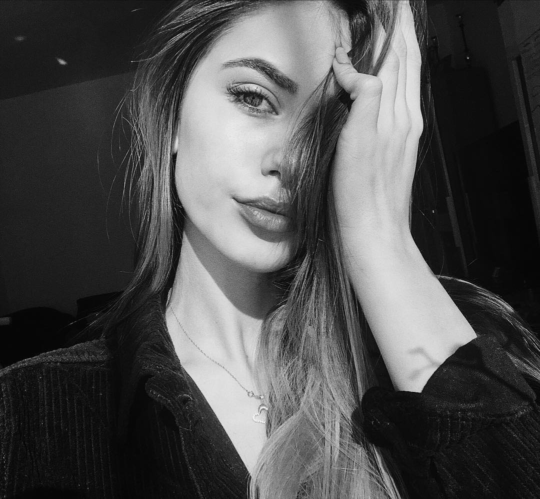 Denisa Alexandra — Model & Hostess in Madrid photo 11