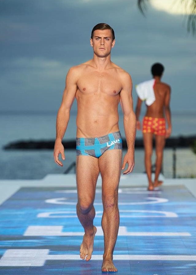 Maximiliano — Model & Host in Madrid photo 23