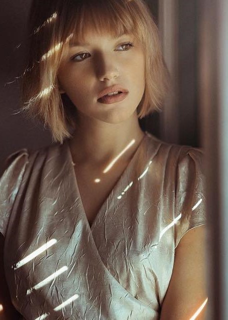 Charl&egrave;ne — Model & Hostess in Paris photo 6
