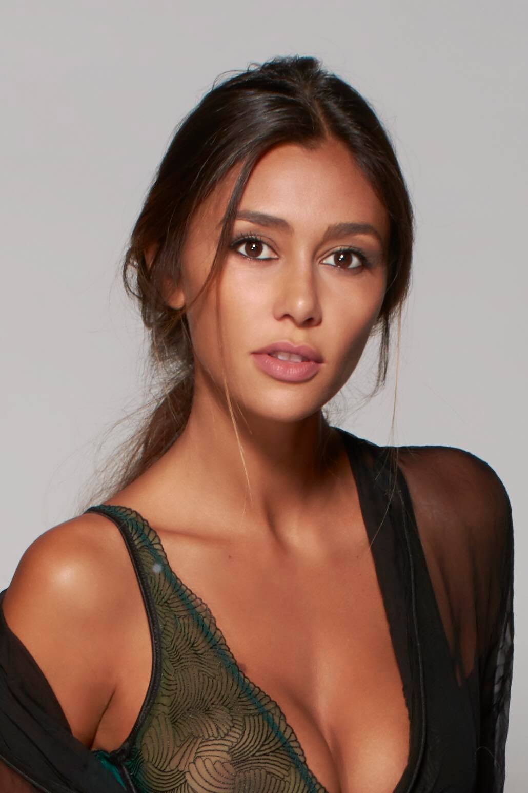 Camila — Model & Hostess in Milano photo 3