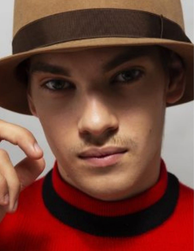 Oliver — Model & Host in Cremona photo 3