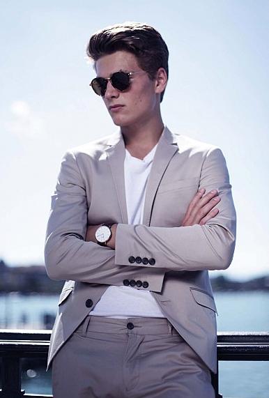 Rafael — Model & Host in Vaud photo 8